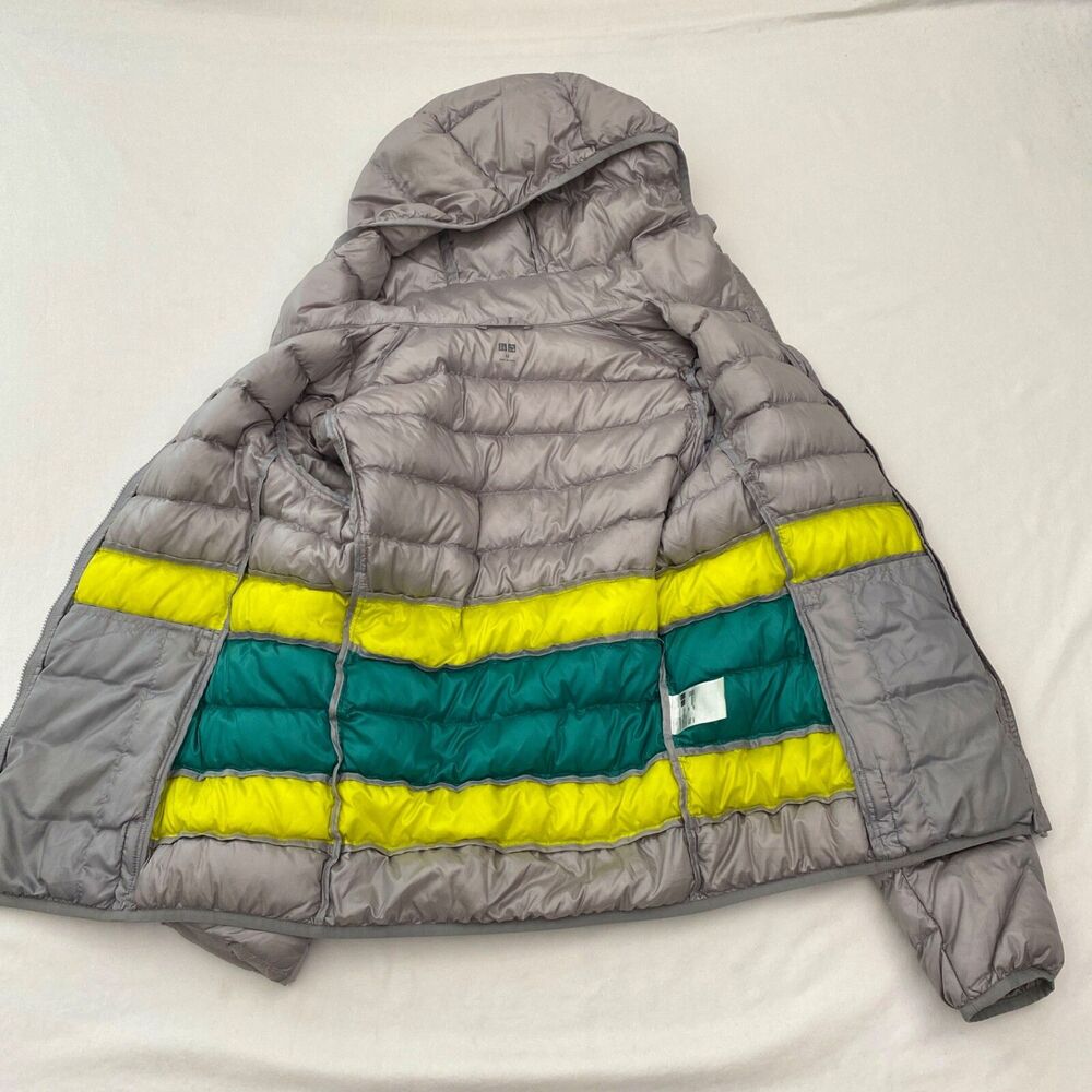 Uniqlo Down Filled Puffer Jacket Womens XS Gray Packable Coat Hooded Lightweight - Picture 3 of 11